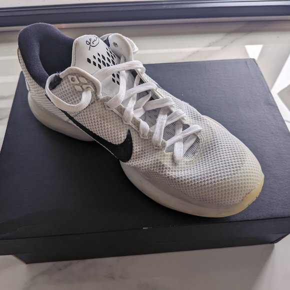 Kobe X Fundamentals Size 9 Men (White/Black/Gold) - Picture 1 of 14